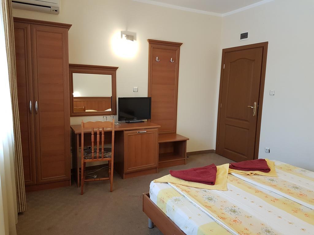 Guest House Markovi Aheloy Extérieur photo