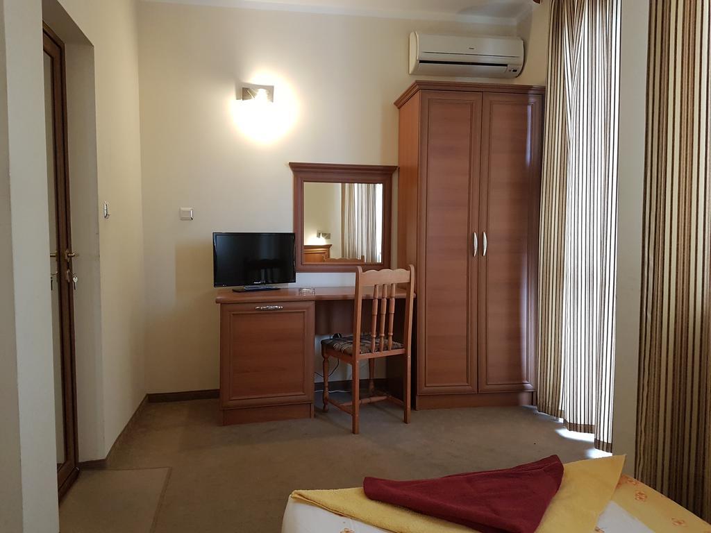Guest House Markovi Aheloy Extérieur photo