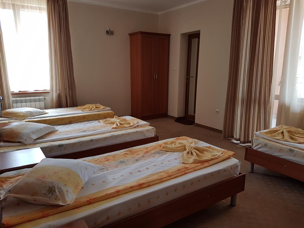 Guest House Markovi Aheloy Extérieur photo
