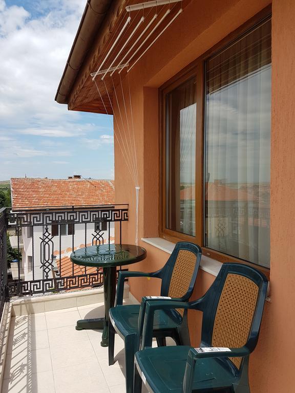 Guest House Markovi Aheloy Extérieur photo